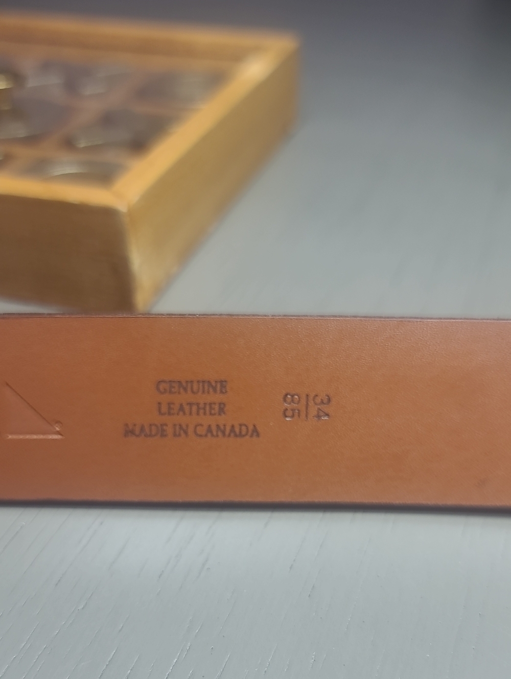 Untuckit Men's Brown Leather Belt - Classic Casual Style Size 34 - Picture 6 of 7